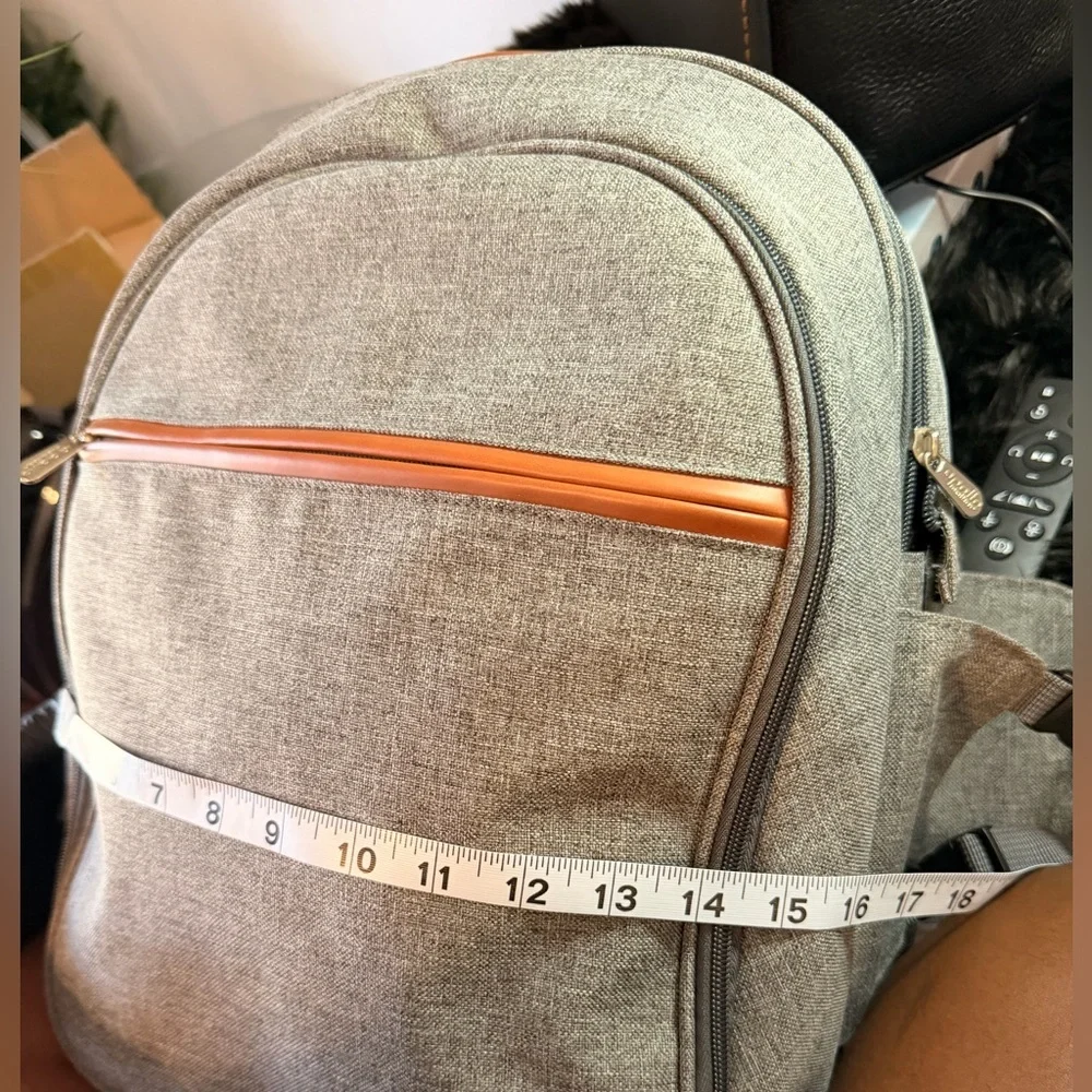 Gray and Brown picnick Backpack